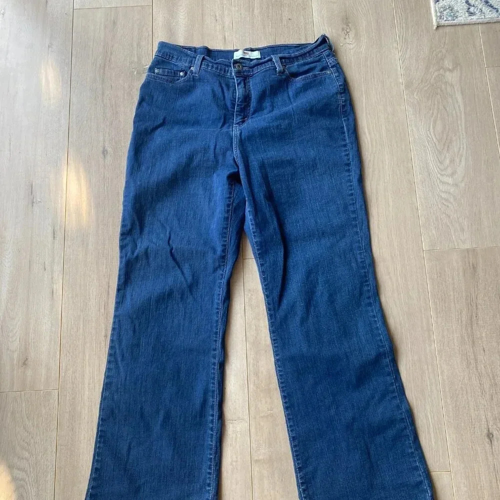 Levi's 512 Perfectly Slimming Women's 16M Bootcut Stretch Blue Jeans Dark Wash